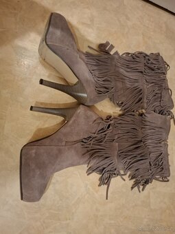 Kozačky s třásněmi úplně nové vel. 38 a Italské kozačky nové - 3