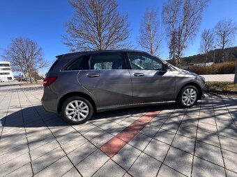 Mercedes-Benz B200 D - 3