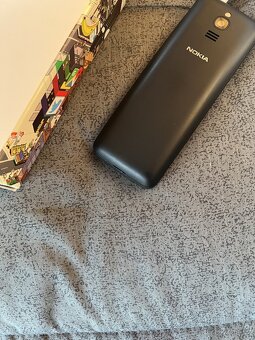 Nokia 8110 4G - 3