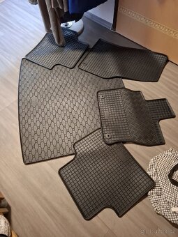 Sada gumových koberečků do audi Q3 - 3