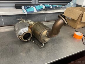 DPF Touareg, 3.0 TDI, najeto pouze 40000km 4M0 254 753 B - 3