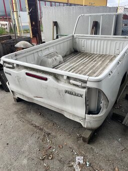 Toyota Hilux 2015 Korba - 3