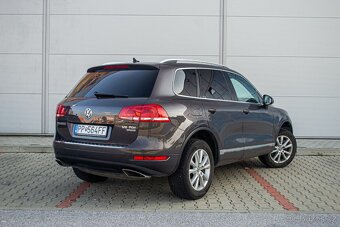 Volkswagen Touareg 2 3.0 V6 TDI 240k 4Motion - 3
