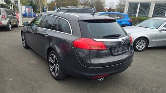 Opel Insignia 2,0 CDTi 4x4 143kW SPORTSTOURER,168TKM - 3