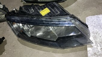 SKODA,MERCEDES,VW ,AUDI LAMPY - 3