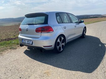 VW GOLF 6 GTI 2.0 TFSI STAGE 2 APR 2011 - 3