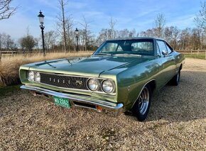 Dodge Coronet Super Bee - 3
