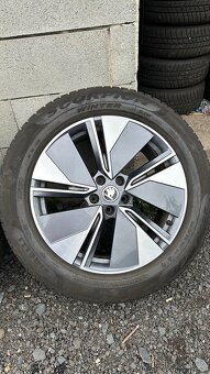 Enyaq / Elroq zimní sada dvojrozměrné 235/55 255/50 R19 - 3