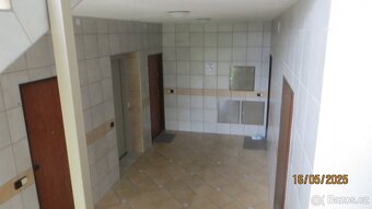 Byt 2+kk 72m2 v 3.podlaží s balkonem v Sokolově - 3