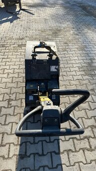 Vibrační deska Bomag - 3