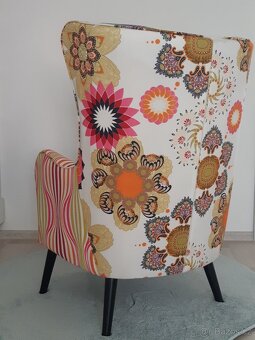 Patchwork ušák s podnožkou s pampou - 3