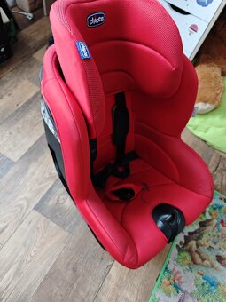 Autosedačka Chicco 9-18kg - 3