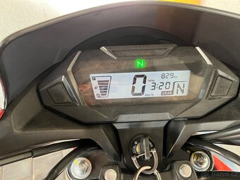 Honda CB125F - 3