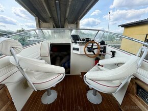 Kajutová Obytná loď NOR-DAN 6100 pro 8 lidí, spaní i wc - 3