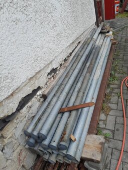 Prodám sloupky pozink starší - 3