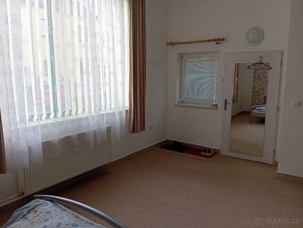 Pronajmu 1+kk kompletně zařízený 34m2 v širším centru - 3