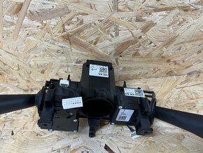 PÁČKY VOLANTU VW PASSAT B7 3C9953501BF - 3