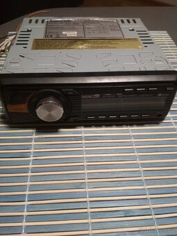 Autorádio Sencor. - 3