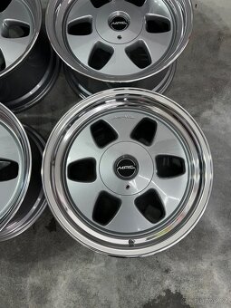 Mae Oz racing Mercedes r17 - 3