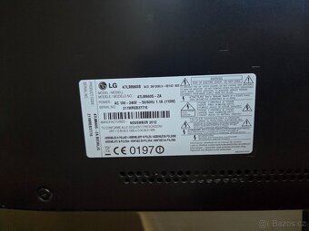 47" LED LCD FullHD Televize LG 47LM660S - 3