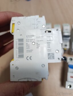 Jistič Schneider Electricity - 3