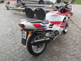 Honda CBR 600F - 3