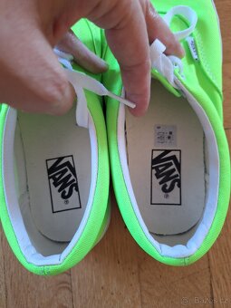 Tenisky Vans vel. 42 - 3