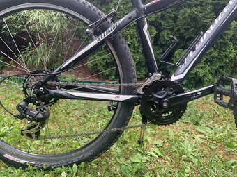 Horské kolo Specialized Hardrock – rám S, kola 26" - 3