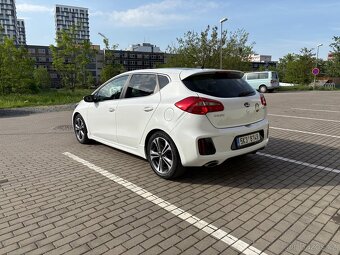 Kia Ceed GT line 1,6 CRDI Automat - 3