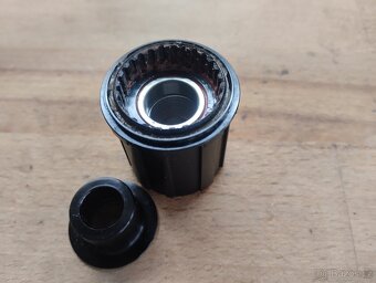 Nový ořech MTB DT Swiss Ratchet LN Alu HG - 3