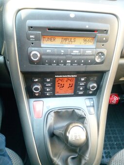 Fiat Croma LPG 2,2i TZ - 3