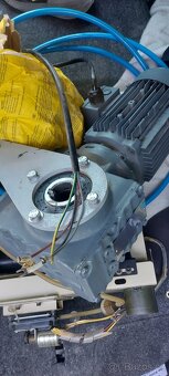 Elektromotor s převodovkou na 380V - 3