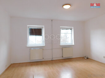 Pronájem bytu 2+1, 57 m², Aš, ul. Vladivostocká - 3