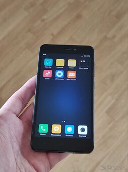 Redmi 4A – funkční telefon s novou baterií - 3