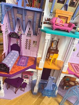 BARBIE VELKÝ DOMEK - 3