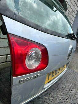 Páté dveře Passat B6 Combi - 3