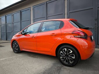 Peugeot 208 1.2PureTECH/60kW  49TKM, ČR, serviska - 3