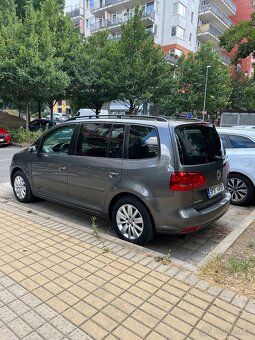Volkswagen Touran 2014r,v 2,0tdi,103kvt,Automatic - 3