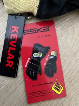 Zásahové rukavice_ESKA_velikost 9 - 3