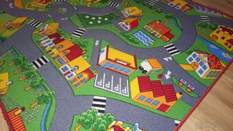 Koberec-motiv město - 3