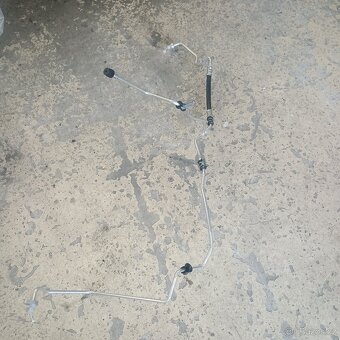 Trubka klimatizace Scenic2 - 3