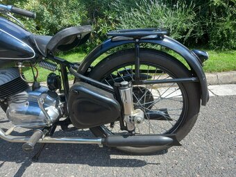 ČZ 150 C, rok výroby 1951, krásná, plně funkční - 3