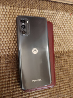 Prodàm mobilnì telefon za 3000 Kč - 3