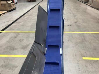 Pásový dopravník (8250) - 3