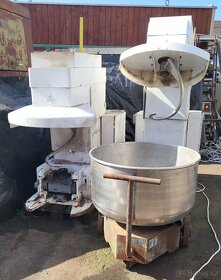 Spirálový hnětač topos 790.0 + díže 300L - 3