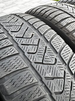 ZImní pneu 225/60/18 Pirelli RFT - 3