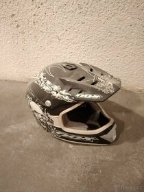 Prodam helmu na motorku - 3