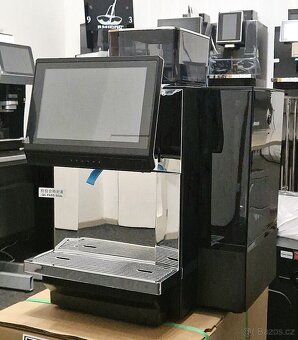 Komerčni kavovar JETINNO  JL36A - 3