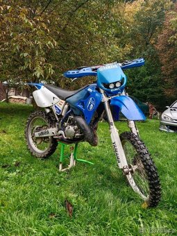 Yamaha YZ 125 cm3 - 3