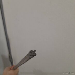 Vrták do betonu Hilti - 3